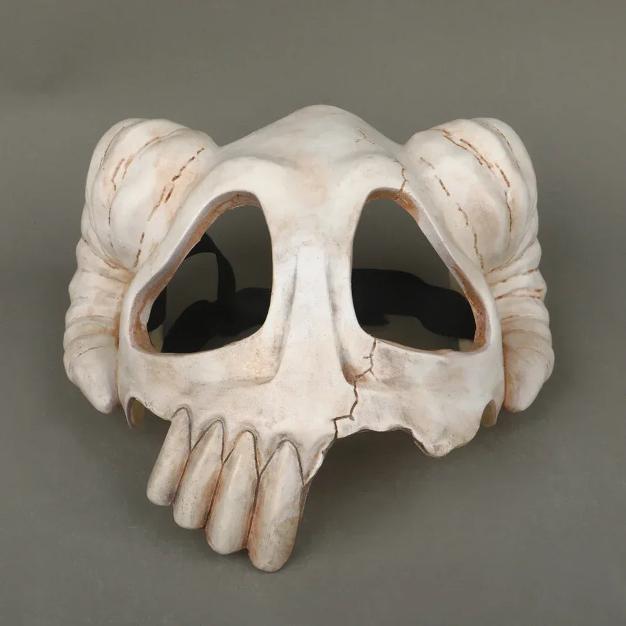 How to wear the Nel cosplay mask?